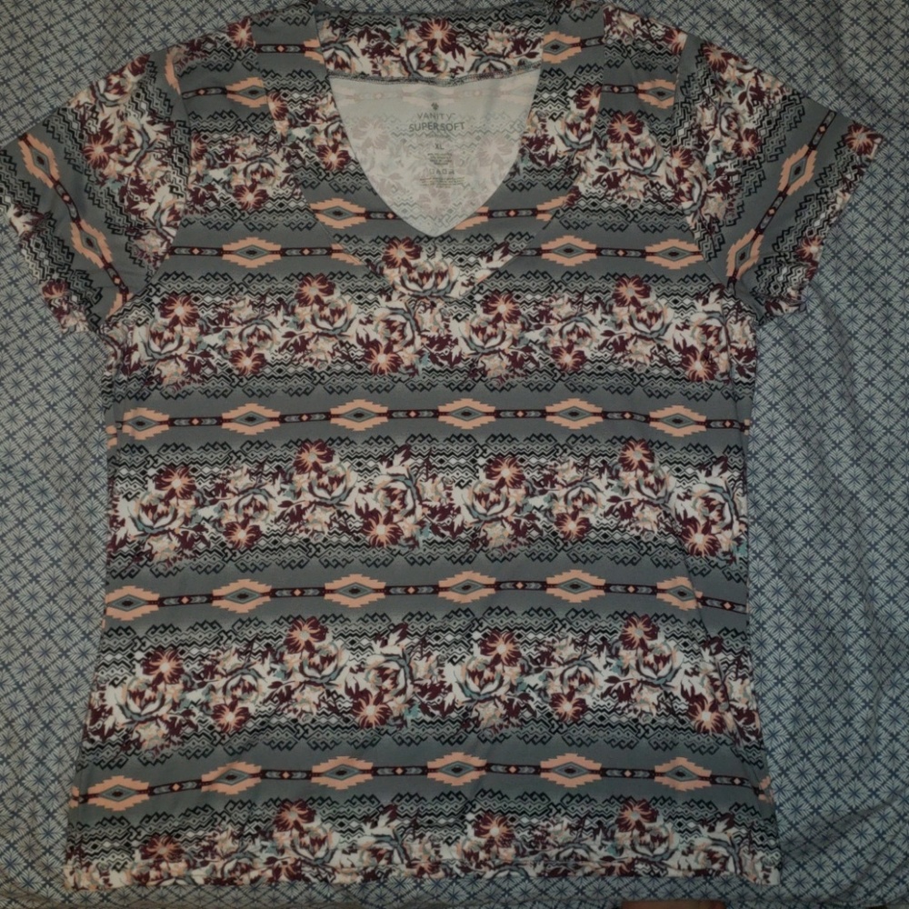 Super cute shirt!